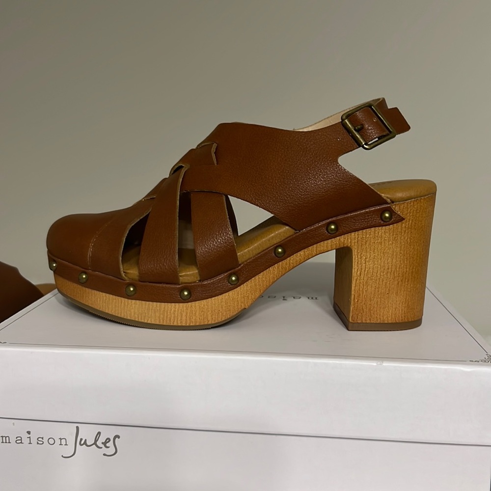 New Maison women’s shoes size 7.5